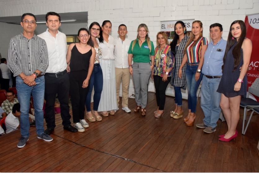 La representante del Centro Democrático, Cielo Ortiz Serrato en compañía de sus líderes de campaña.